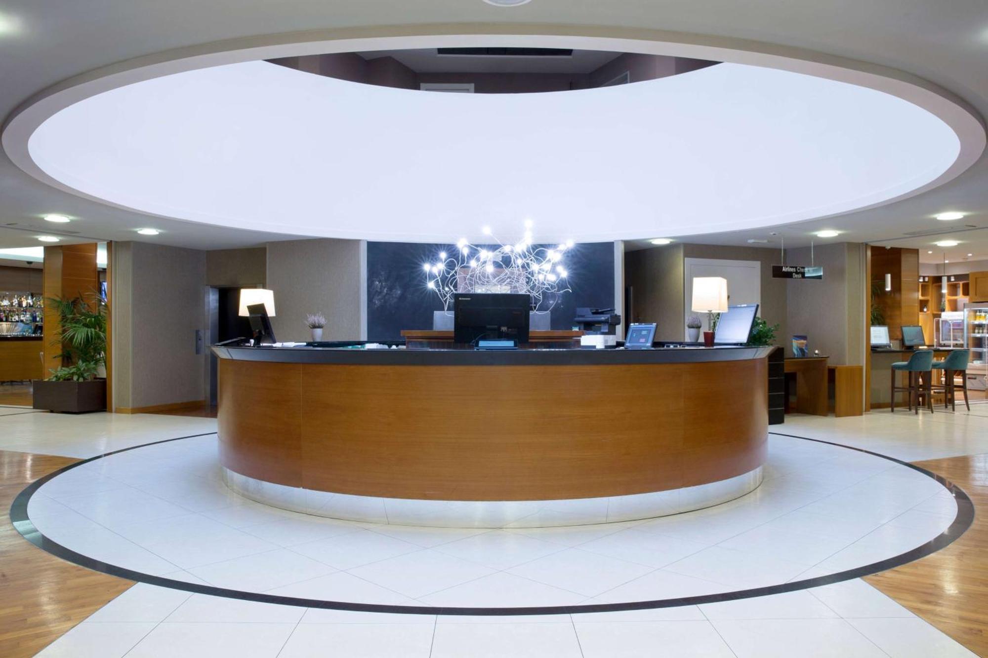 Hotel Dolce By Wyndham Milan Malpensa à Somma Lombardo Extérieur photo